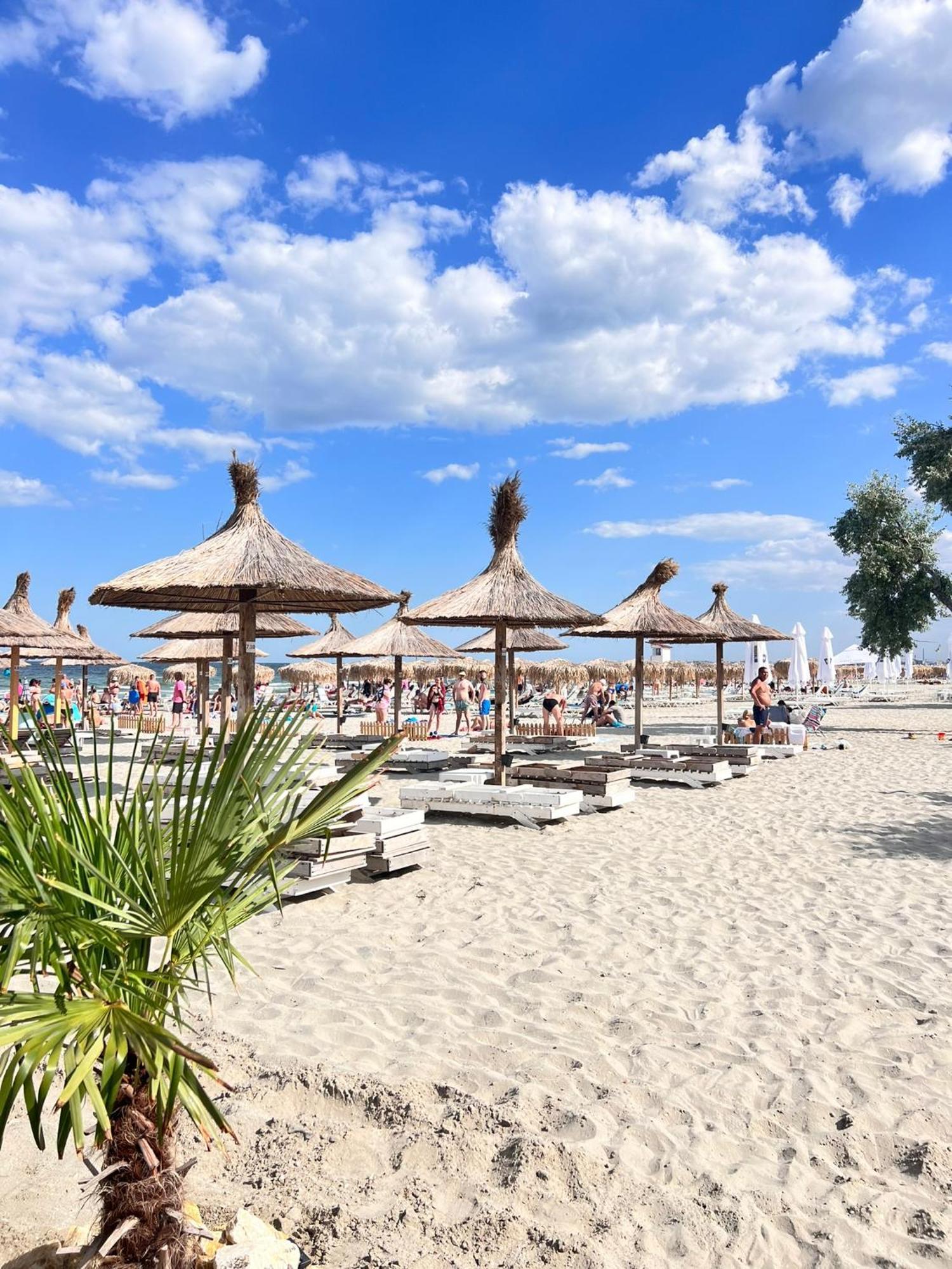 Hotel Manor Нэводари Экстерьер фото