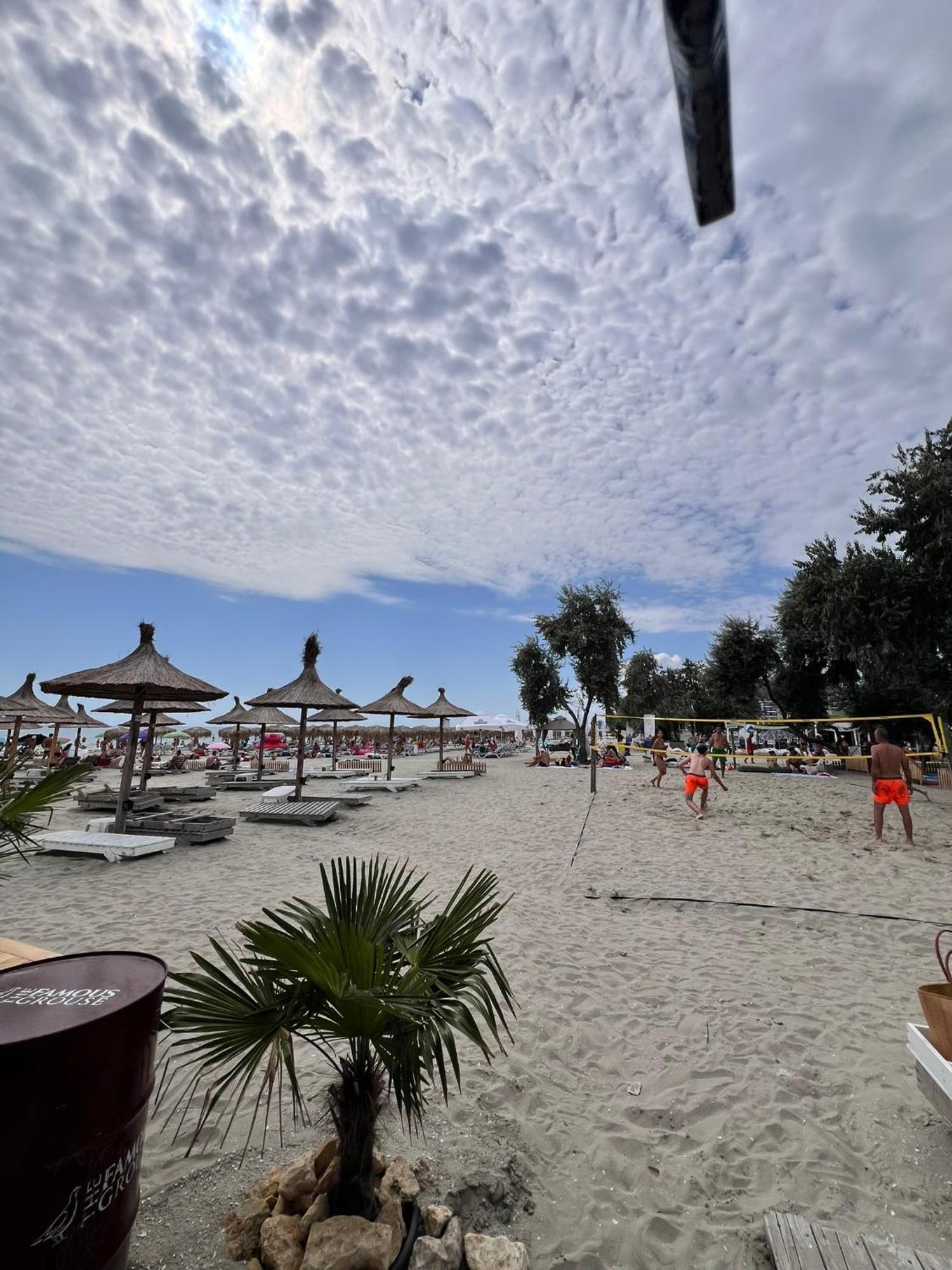 Hotel Manor Нэводари Экстерьер фото